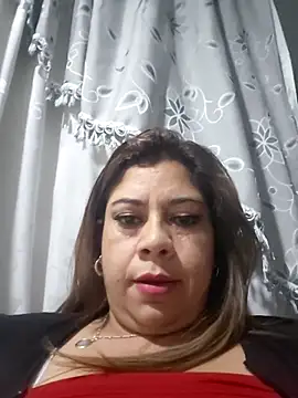 Laura-Hernandez online show from July 25, 2026, 3:03 am
