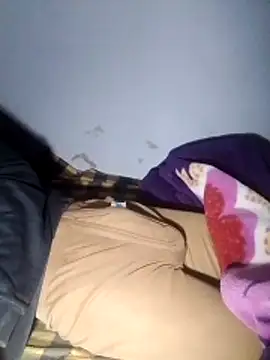 Snapshot of Moroccan-physician chatting on November 21, 2025, 10:42 pm Moroccan-physician online show from November 21, 2025, 10:42 pm