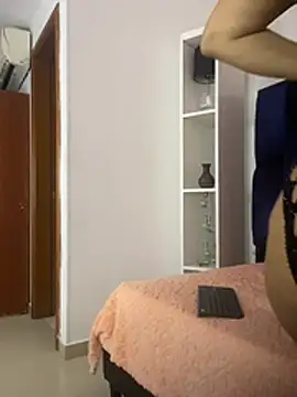 Stefyrossy online show from August 4, 2026, 12:53 pm