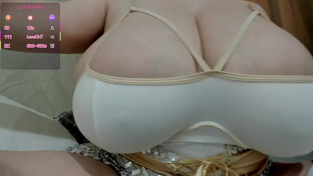 Snapshot of _Farradayy chatting on March 15, 2026, 5:36 am Farradayy online show from March 15, 2026, 5:36 am