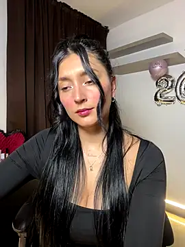 Valentina cartier online show from October 21, 2025, 11:37 pm