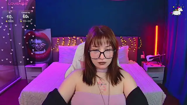 Snapshot of Eridabytrend chatting on February 6, 2026, 12:12 pm Eridabytrend online show from February 6, 2026, 12:12 pm