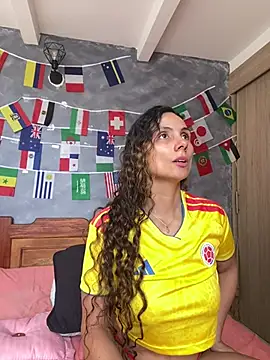 MafeeRoss online show from June 27, 2026, 5:41 pm