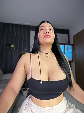 Abril10  online show from August 4, 2026, 1:37 pm