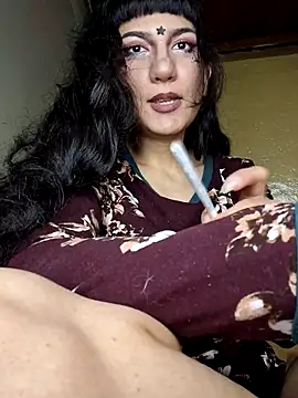 SadlynX  online show from February 7, 2026, 3:47 am