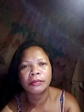 880HOT online show from June 23, 2026, 7:01 pm