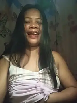 880HOT online show from July 12, 2026, 9:43 am