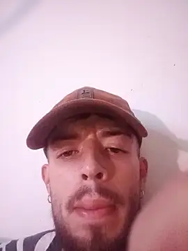 Aaronkiller online show from June 9, 2026, 1:39 am