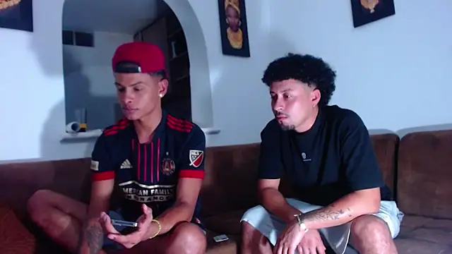 enjoy vibes online show from October 3, 2025, 4:36 am