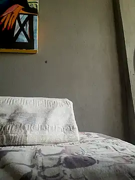VibrantDick online show from December 7, 2024, 9:22 am