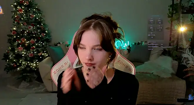 Snapshot of -Kottyaa- chatting on February 1, 2025, 11:58 pm -Kottyaa- online show from February 1, 2025, 11:58 pm