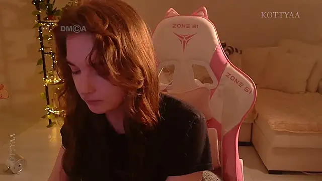 Snapshot of -Kottyaa- chatting on October 6, 2025, 5:13 pm -Kottyaa- online show from October 6, 2025, 5:13 pm