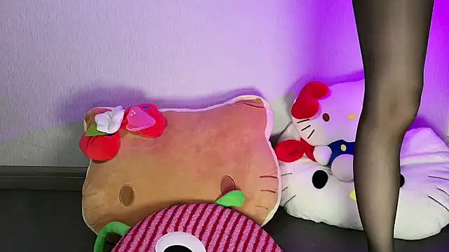 Fairy-HF online show from November 8, 2025, 10:30 am