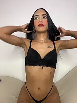 Exotic girl666 online show from December 5, 2025, 2:21 am