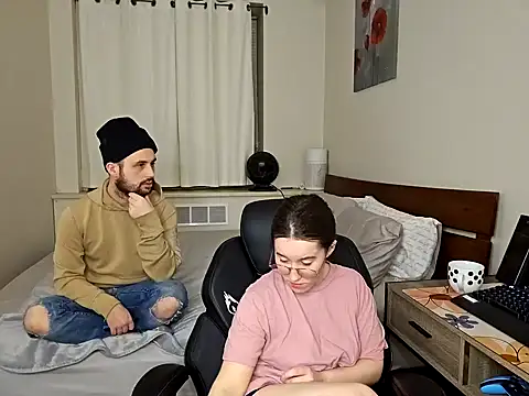 Snapshot of Kinkycouple1789 chatting on January 22, 2025, 1:31 am Kinkycouple1789 online show from January 22, 2025, 1:31 am