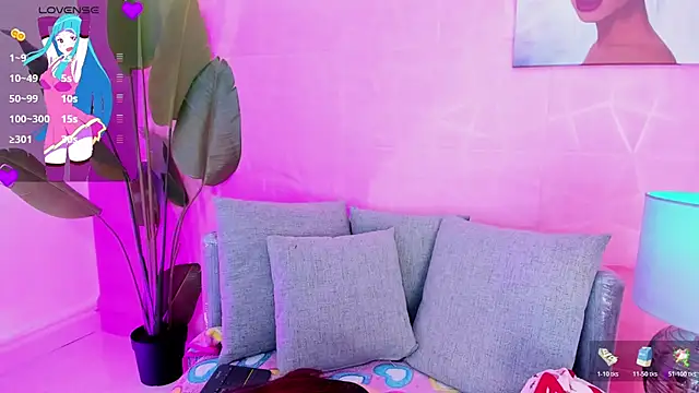 Trixiroy online show from December 2, 2025, 3:07 am