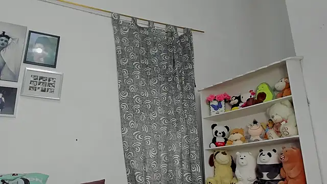 Snapshot of megan_100 chatting on February 9, 2026, 4:38 pm megan 100 online show from February 9, 2026, 4:38 pm