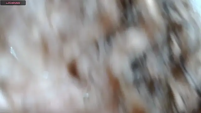 Mia fooxx  online show from February 4, 2026, 1:39 pm