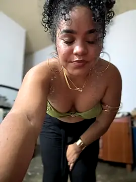 Lucy wilson5 online show from September 26, 2025, 3:46 am