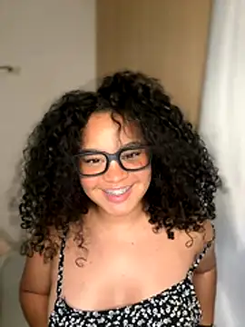 Lucy wilson5 online show from November 10, 2025, 3:22 am