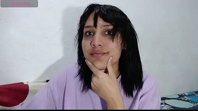 Snapshot of alexandra_lorens chatting on February 20, 2026, 3:25 am alexandra lorens online show from February 20, 2026, 3:25 am