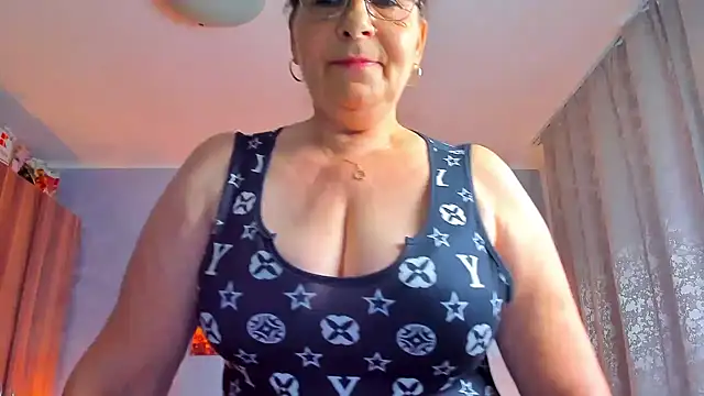 sweetangell69  online show from July 17, 2026, 3:15 am