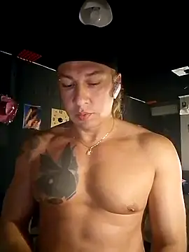 Snapshot of Lovely_milk chatting on March 16, 2025, 6:12 pm Lovely milk online show from March 16, 2025, 6:12 pm