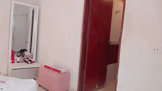 Alhana pulido online show from March 11, 2025, 11:37 pm