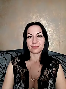 FireLily332 online show from March 13, 2025, 11:51 am