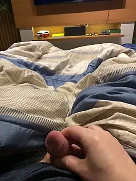 Hjsjsjsjjd online show from September 17, 2025, 3:52 am