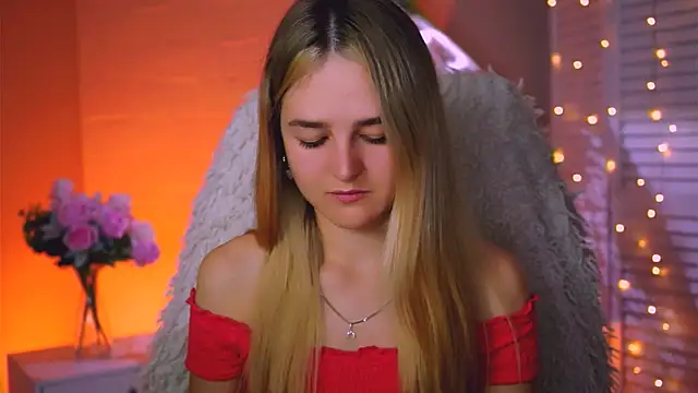 DeboraLarson online show from September 26, 2025, 3:46 am