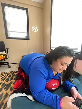 tillymarie34 online show from February 27, 2026, 5:02 pm