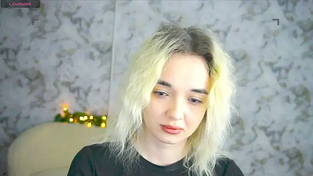 Ashley S online show from May 5, 2026, 10:24 pm