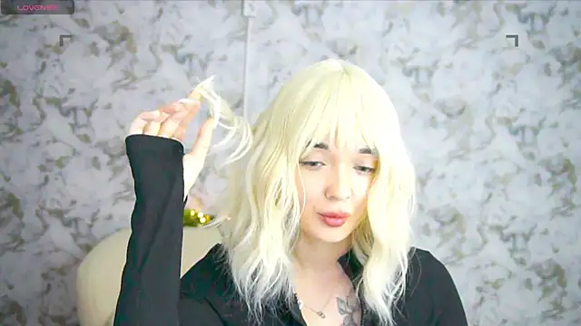 Ashley S online show from June 8, 2026, 1:28 am