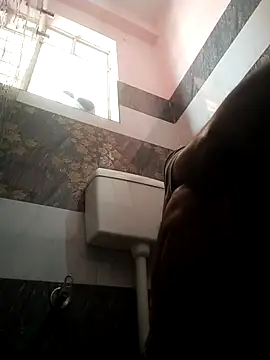 AuntyLover BhabhiLover  online show from February 20, 2025, 10:37 am