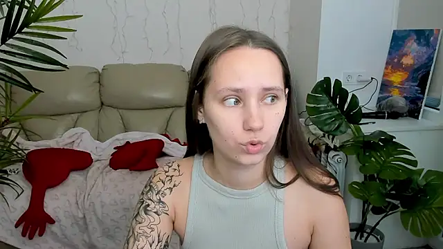 HotCaramellsTV online show from March 9, 2025, 9:13 am