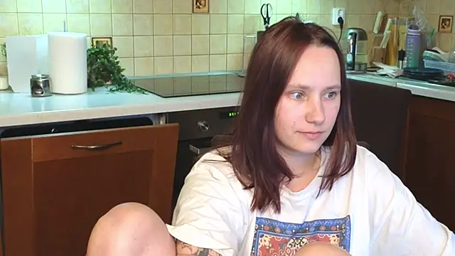 Snapshot of HotCaramellsTV chatting on March 17, 2026, 10:35 pm HotCaramellsTV online show from March 17, 2026, 10:35 pm