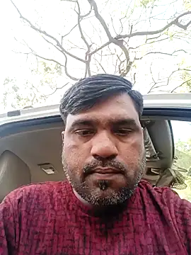 Snapshot of pintuS40 chatting on April 15, 2026, 8:42 am pintuS40 online show from April 15, 2026, 8:42 am
