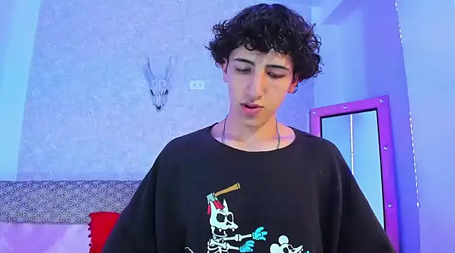 Kerverr  online show from March 8, 2025, 10:13 pm