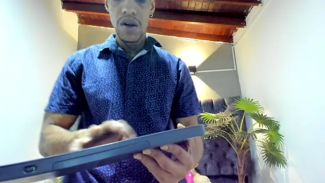 Salomon koude online show from July 13, 2026, 12:04 pm