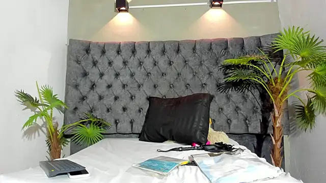 Salomon koude online show from July 16, 2026, 4:42 am