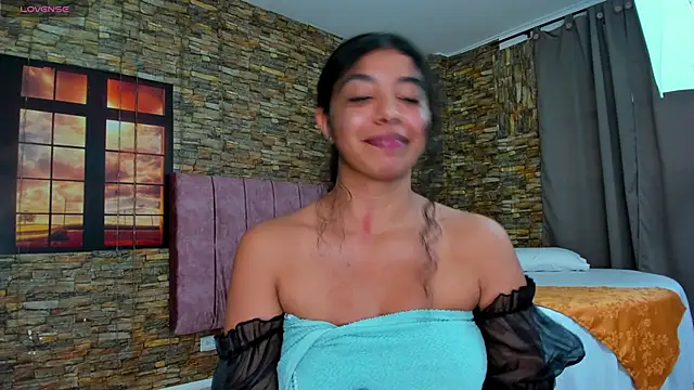 viktorya xue online show from March 21, 2025, 1:23 pm