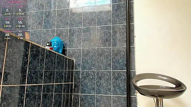 ElisabethMassey online show from January 8, 2026, 4:13 pm