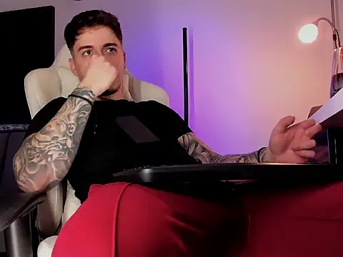 uptomatty online show from January 15, 2026, 3:48 pm