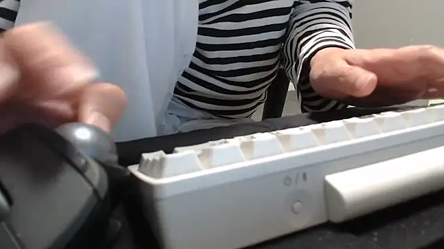 nimirole online show from October 28, 2025, 11:58 pm