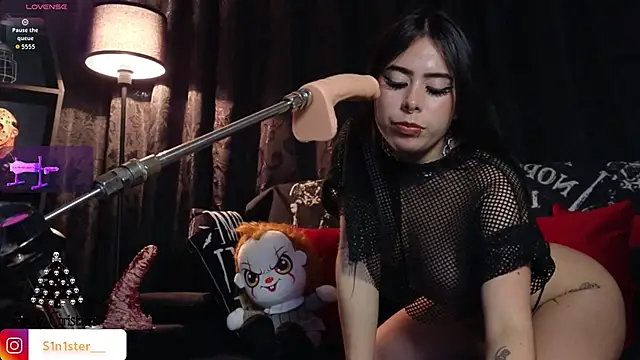 Melanie Nyx online show from December 16, 2025, 1:54 am