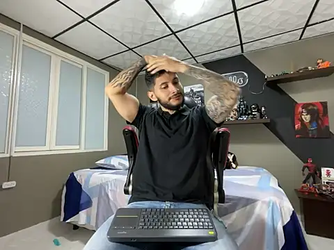 Snapshot of marcel_crawford96 chatting on March 18, 2026, 1:35 pm marcel crawford96 online show from March 18, 2026, 1:35 pm