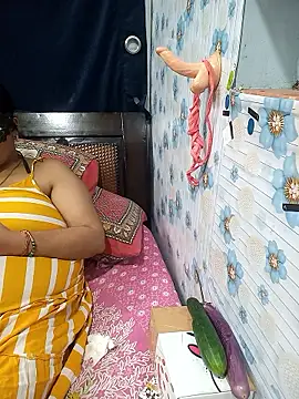 Snapshot of tina8th chatting on January 14, 2026, 4:54 pm tina8th online show from January 14, 2026, 4:54 pm