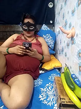 Snapshot of tina8th chatting on September 22, 2025, 5:08 pm tina8th online show from September 22, 2025, 5:08 pm