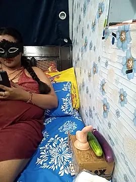 Snapshot of tina8th chatting on November 29, 2025, 5:24 pm tina8th online show from November 29, 2025, 5:24 pm